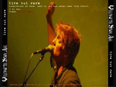 Queens Of The Stone Age - These Aren't Droids You're Looking For (Live)