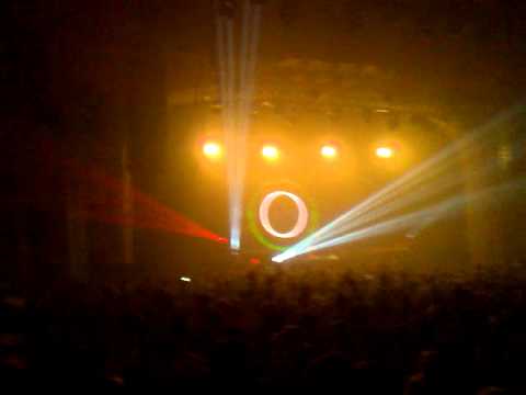 Mat Zo @ Brixton Academy 2012 Mat Zo & Arty vs. Justice - We Are Mozart's Friends Mashup