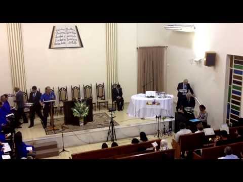 Hino 266 Rude cruz se erigiu