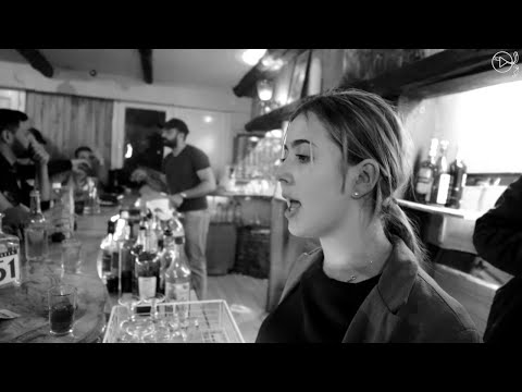 Chant Corse ⸱ Laure Degiovanni - In Mediterraniu (2017)