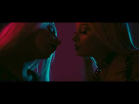 DWA ASY - COURTNEY LOVE prod. AR5H3N1C [Official Video]