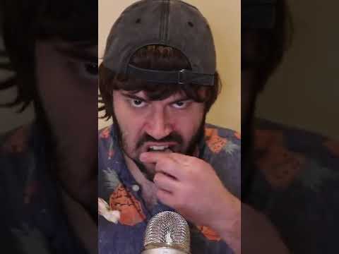 Chewing bubble gum makes me so happy! Can’t you tell?! #asmr #asmreating