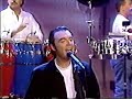 David Byrne - The Cowboy Mambo live on Jay Leno, 1992