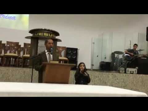 IRMAO MARCONDES E IRMA JULIANA LOUVANDO A DEUS