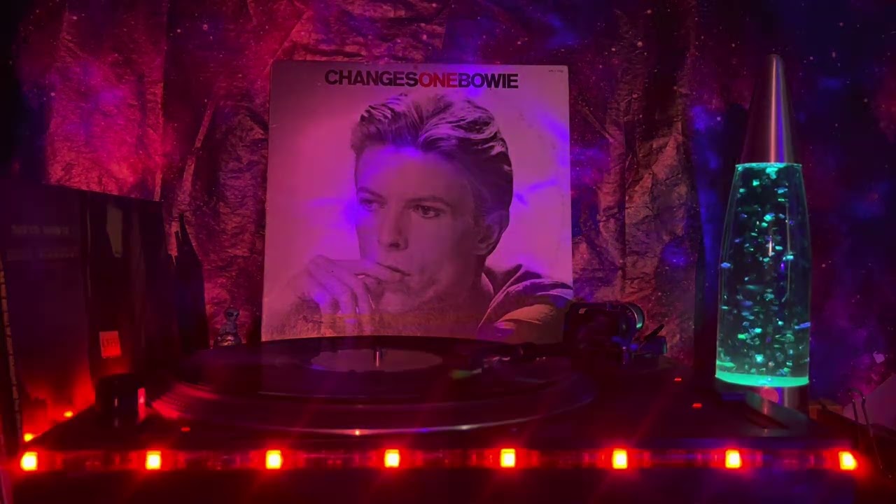David Bowie (ChangesOneBowie) - Side 1