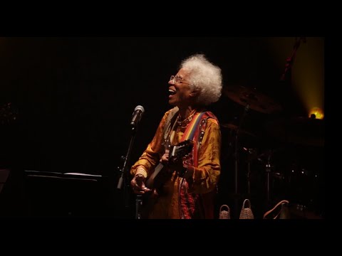 Cátia de França ao vivo no Sesc Pompeia - Show completo | 19/04/2024