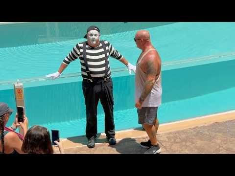 This is why people love Tom the Mime