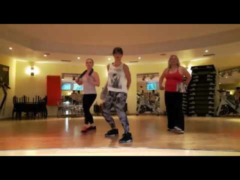 Jennifer Lopez - ain't no mama - Zumba mit Laura