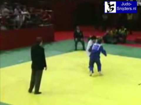 Judo Paris 2006: Wollert (GER)  Morlot (FRA) [-70kg].