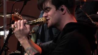 Panic! At The Disco - Victorious [Live In The Sound Lounge]