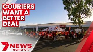 Franchised courier drivers stage a 24-hour strike outside Aramex depot | 7NEWS