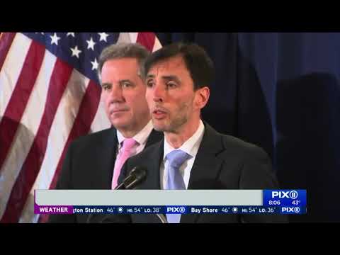 Cuomoがニューロシェルの封じ込めゾーンを注文したので、学生のための食事 (Meals for students as Cuomo orders containment zone in New Rochelle)