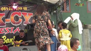 Download lagu BAGAI LANGIT DAN BUMI - INTAN PAJERO // KOPLO DUT TONK-CY INDONESIA mp3