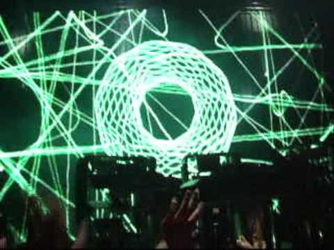 The salmon dance-chemical brothers live at brixton academy