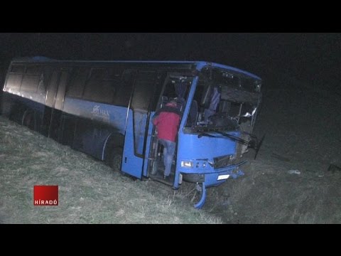 Hihetetlen: Horkolva aludt vezetés közben a buszsofőr Szentesen