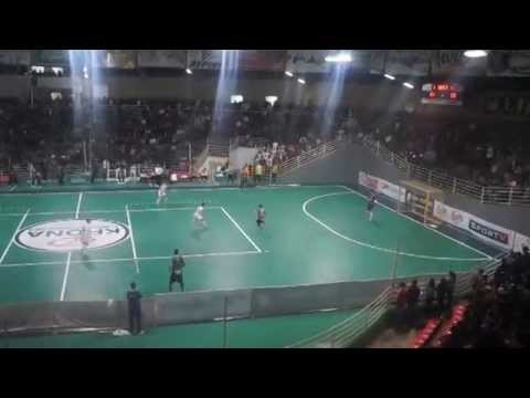 Poker Guarapuava Garden Shopping Óleo Leve vence  Corinthians