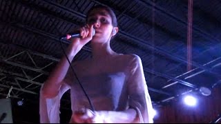 Chairlift - Unfinished Business (Live in St.Louis 2016)