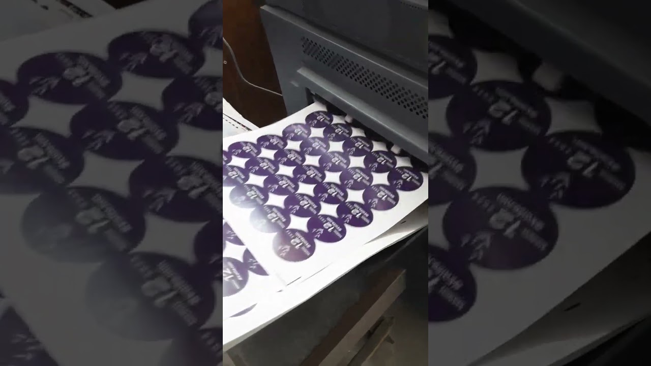 sticker printing #digitalprinting #onlineprinting Sticker banwaye online Digital Print online