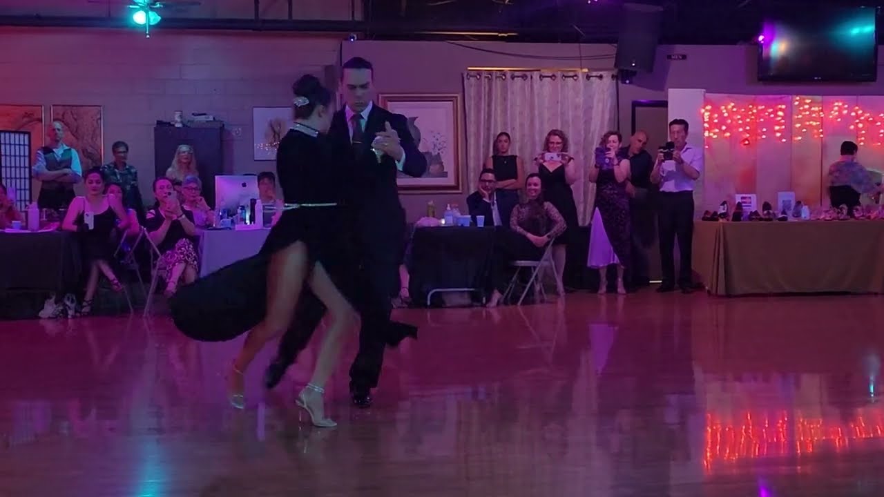 Video thumbnail for Carlos Barrionuevo & Mayte Valdes - La Bruja - June 21, 2024