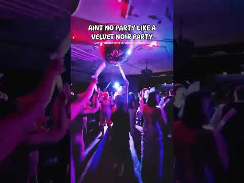 Velvet Noir  Video 2