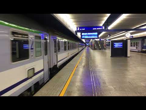 EP08-013 na Centralnej z godzinę opóźnionym Gałczyńskim