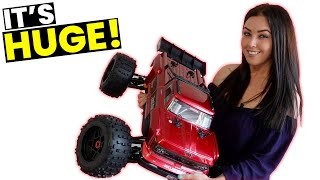 ARRMA Outcast 8s Unboxing and Overview