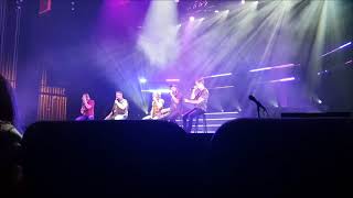 2018-07-11 Lancaster, PA - Home Free (4) &quot;When You Walk In&quot;