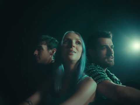 Wild Rivers - Freezing (Official Music Video)