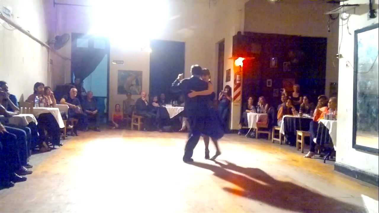 Alberto Sendra y Fernanda Japas ..Vals ... Vals .. Vals ..