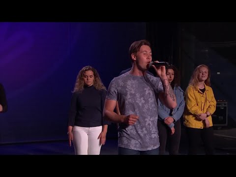 Så går det för Erik Paleruds grupp i Chorus line - Idol 2018 - Idol Sverige (TV4)