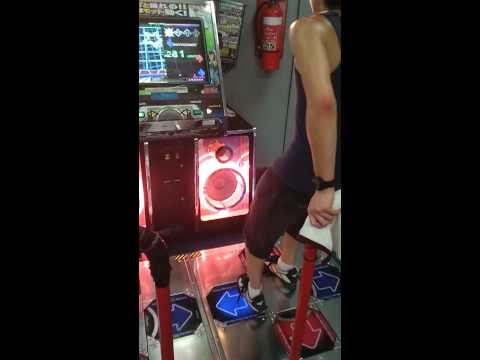 DARQs plays DDR X2 - *shining* (Xythar Edit)