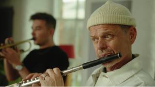 Chip Wickham – Nara Black (feat. PEACH.)