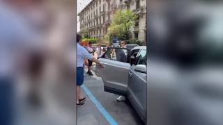 Leonardo Bove torna a casa: l'applauso degli amici