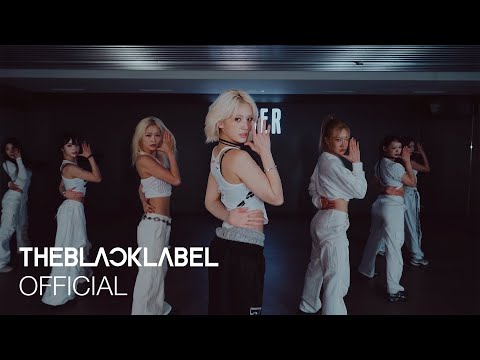 JEON SOMI(전소미) - ‘CLOSER’ DANCE PRACTICE VIDEO (Moving ver.)