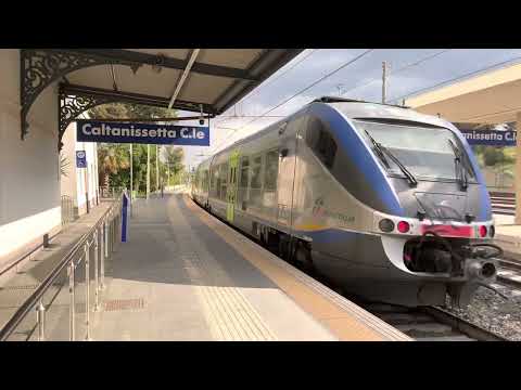 Minuetto diesel che effettua il RV 5469 Caltanissetta Xirbi - Modica