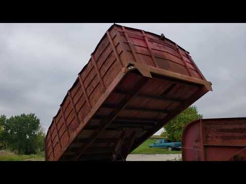 Hillsboro 16' Gooseneck Dump Trailer - Triple Axle