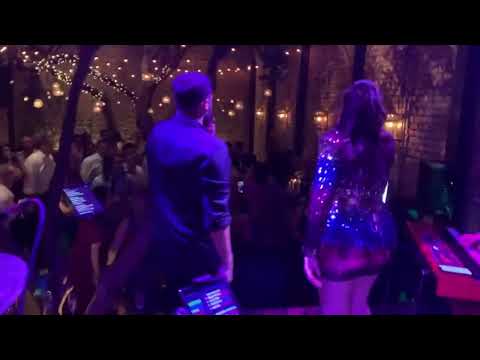 Gabi Brandão - Vou Festejar, Mas Que Nada, Taj Mahal - Shout 4