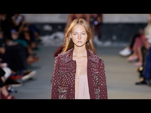 N°21 | Spring Summer 2022 | Fashion Show