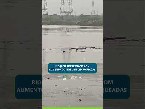Rio Jacuí impressiona com aumento do nível em Charqueadas