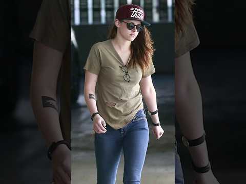 #kristenstewart #panicroom #speak #catchthatkid #intothewild #thetwilightsaga #candycrushsodasaga