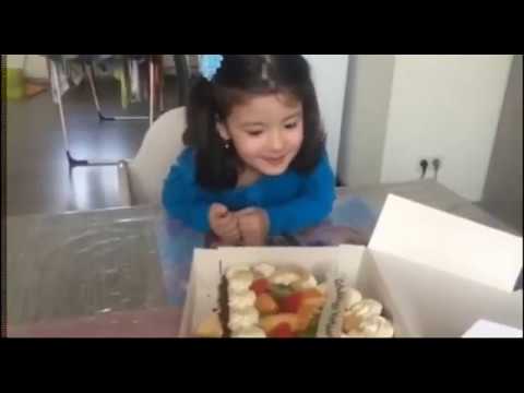 Sherifa's reaction on my birthday cake