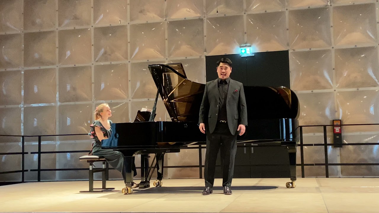 Jeeyoung Lim, Elenora Pertz