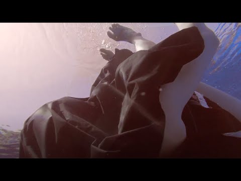 Off Stage | cont·act 2022 | Interview / Trailer