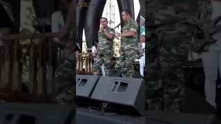 Download lagu Keren‼️PANGKOSTRAD dan DANJEN KOPASSUS Nyanyi Bareng mp3