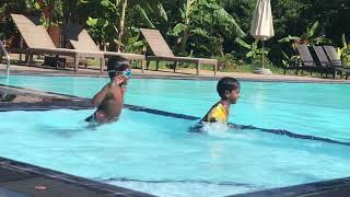 preview picture of video 'Oveen & Bhanula at Saliya Garden Hotel - Anuradhapura Sri Lanka'