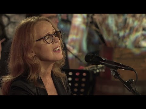 Foster & Allen - The Black Sheep (Official Video)