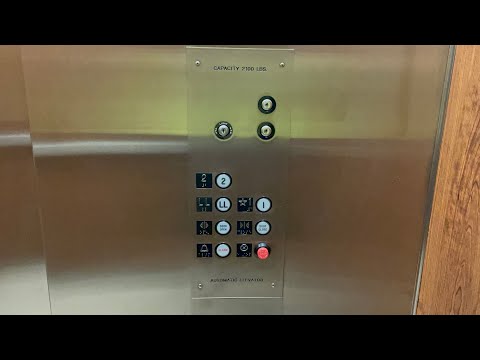 Automatic Hydraulic Elevator @ Village Green Center - Northbrook, IL.
