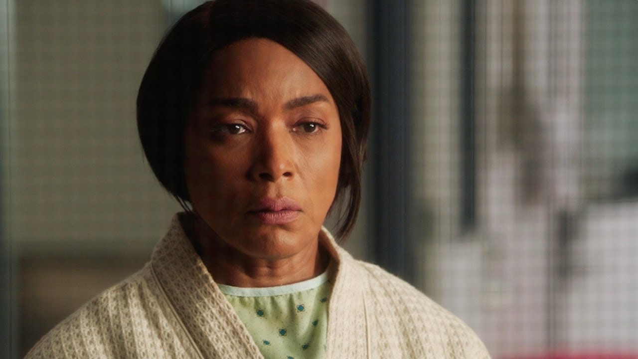 9-1-1 Season 7 Finale Review: An Emotional Reset for Bobby, Athena and the 118 9-1-1 Season 7 Finale Review: An Emotional Reset for Bobby, Athena and the 118