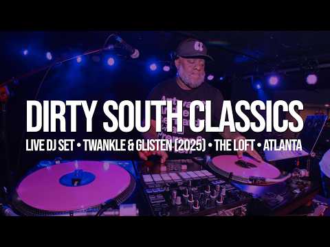 Crowd reacting to DJ Wally Sparks' set at Twankle & Glisten 2025