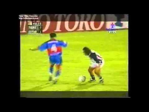 Tigre 1 - Estudiantes Bs.As. 1 (Jugadas) Nacional B 2000/2001